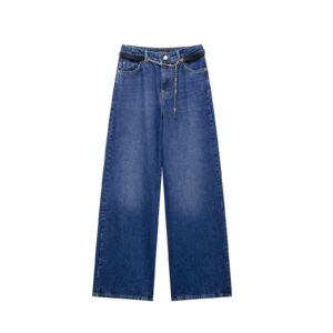 High-Waisted Wide-Leg Jeans with Chain Belt Detail (Street Chic Edition)
